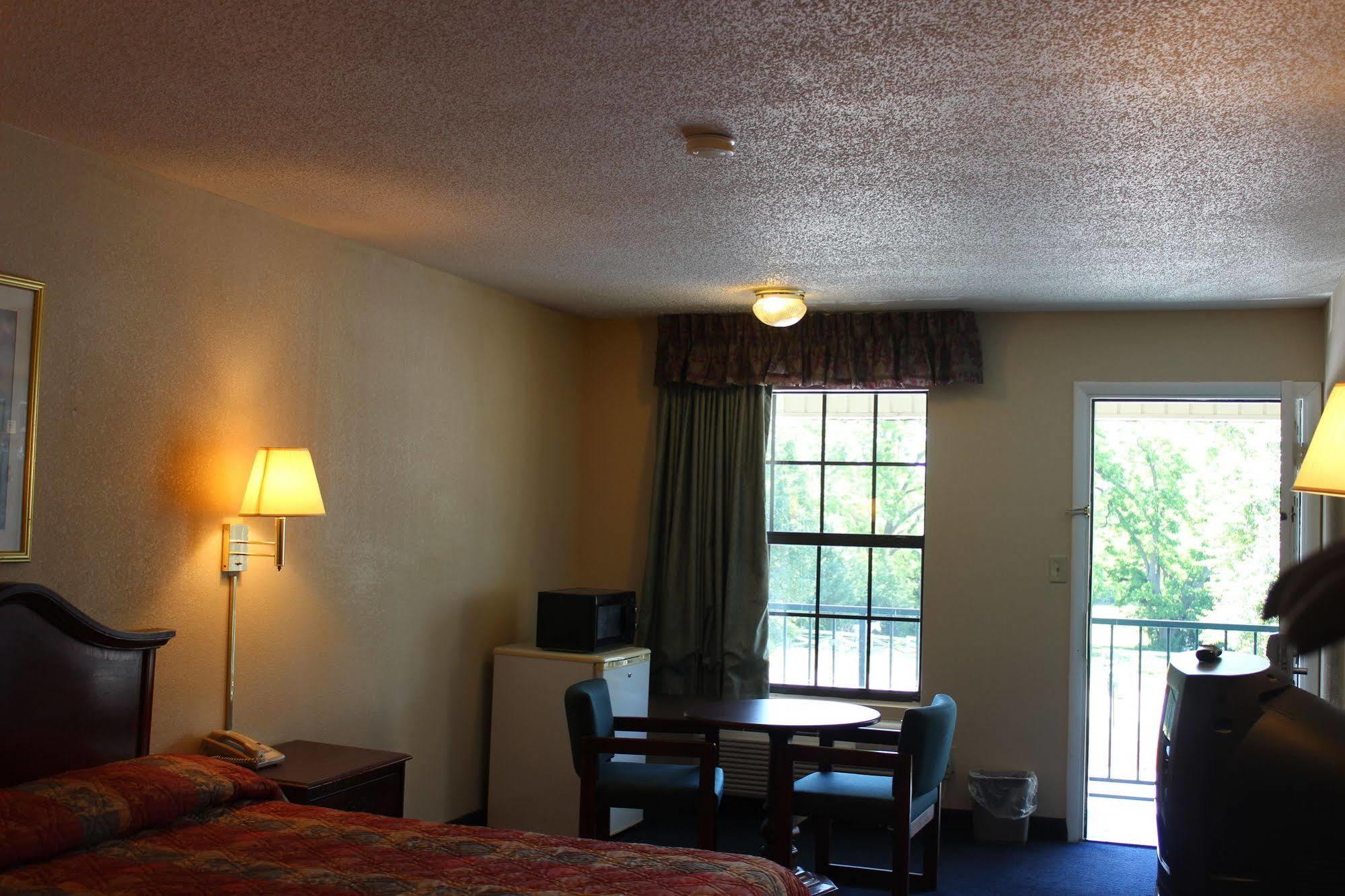 Deer Acres Inn Monroe Esterno foto